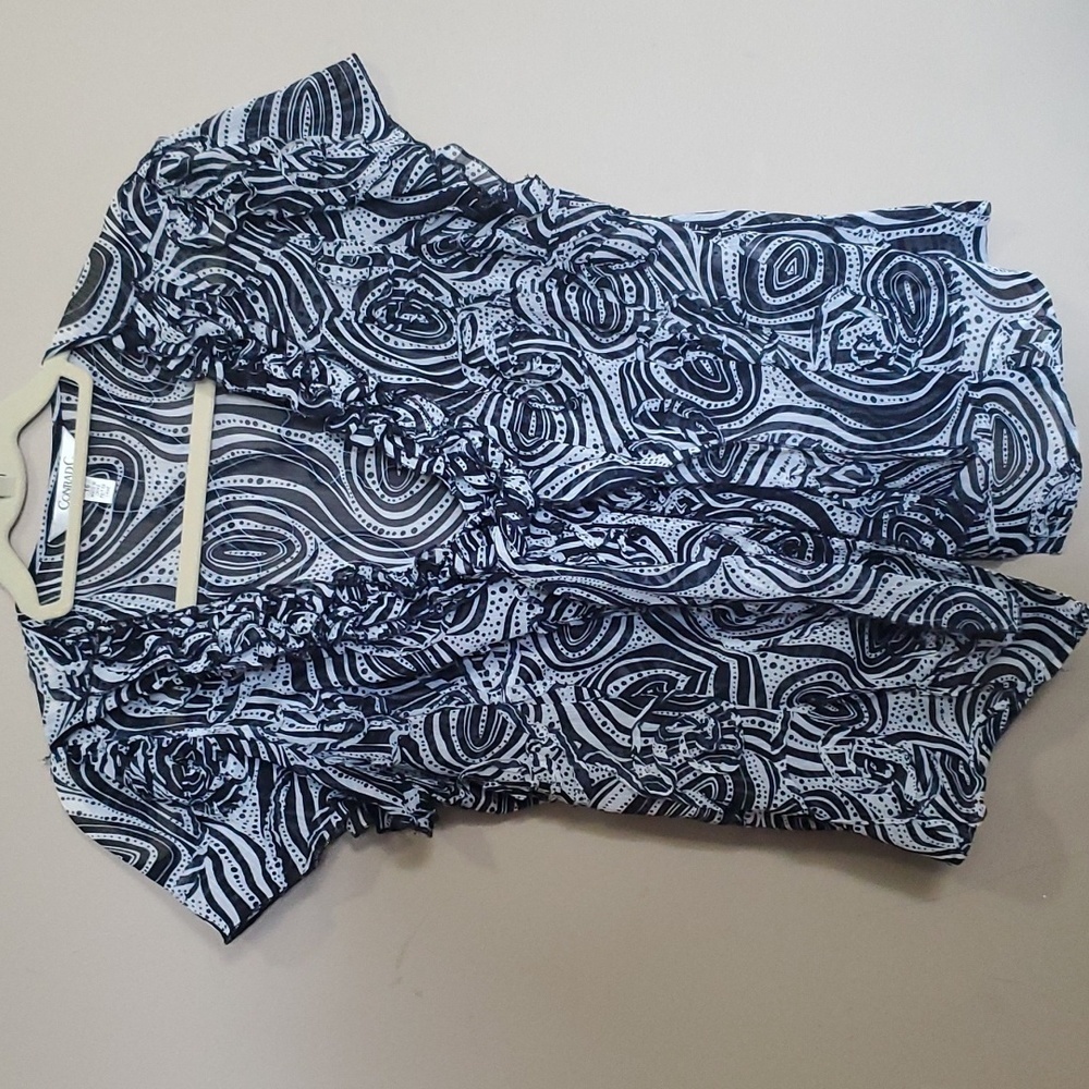 Conrad c collection size 16 top nwot